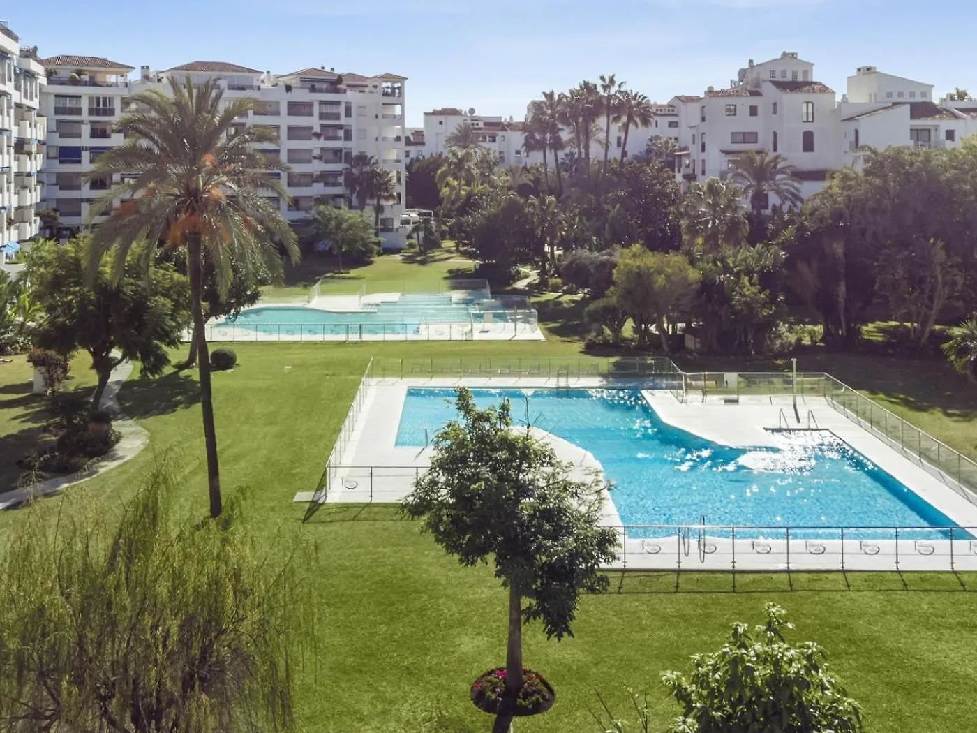 마르베야 Terrazas De Banus 4 12 아파트